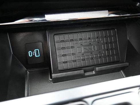 Used 2023 Ford F150 Platinum w/ Equipment Group 701A High image 31