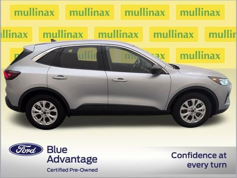 Used 2024 Ford Escape Active w/ Cold Weather Package image 2