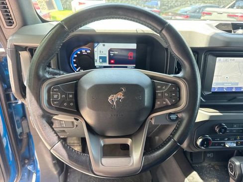Used 2022 Ford Bronco Big Bend w/ Sasquatch Package AWD/4WD image 19