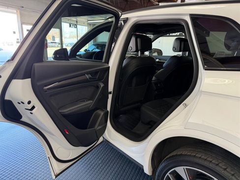 Used 2021 Audi SQ5 Prestige w/ Prestige Package image 50
