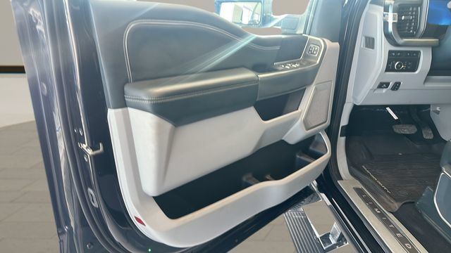 Used 2023 Ford F350 Limited AWD/4WD image 11