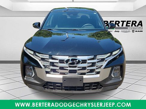 Used 2024 Hyundai Santa Cruz SEL AWD/4WD image 2