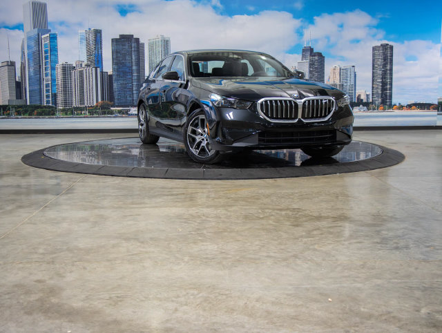 Used 2027 BMW 530i xDrive w/ Convenience Package AWD/4WD image 1