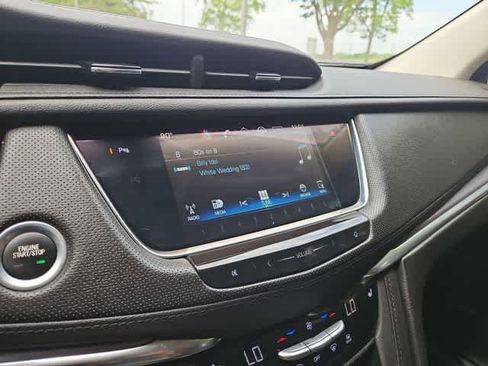 Used 2019 Cadillac XT5 Luxury AWD/4WD image 57