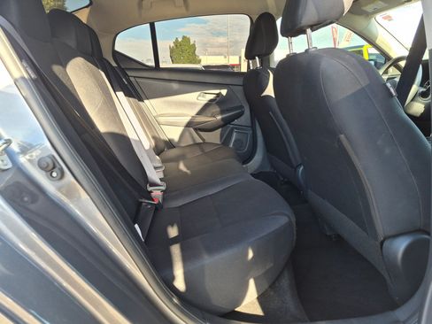 Used 2024 Nissan Sentra S FWD image 28