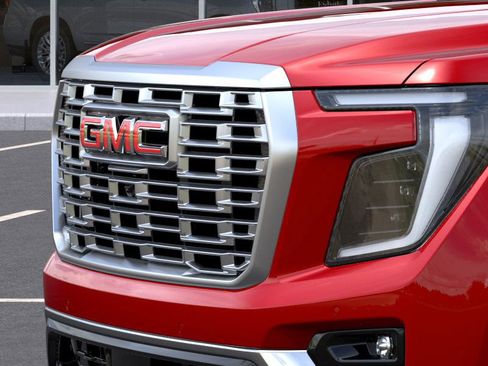 New 2025 GMC Yukon XL Denali w/ Denali Reserve Package image 50