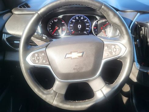Used 2023 Chevrolet Traverse High Country FWD image 32