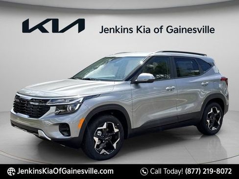 New 2026 Kia Seltos S FWD image 6