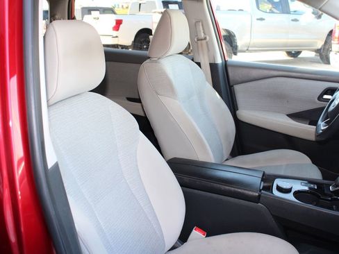 Used 2023 Nissan Rogue SV AWD/4WD image 41