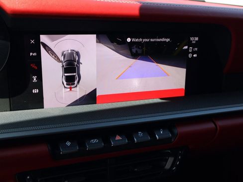 Certified 2022 Porsche 911 Targa 4S AWD/4WD image 18