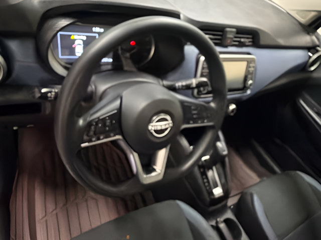 Used 2024 Nissan Versa SV w/ Electronics Package FWD image 18