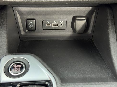 Used 2024 Nissan Sentra SV image 25