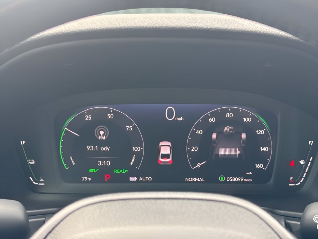 Used 2025 Honda Accord Sport image 21