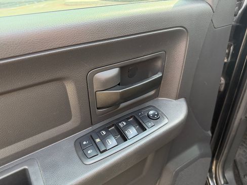 Used 2012 RAM 1500 Tradesman w/ ST Popular Equipment Group AWD/4WD image 10