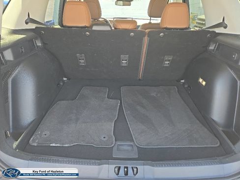 Certified 2025 Ford Bronco Sport Outer Banks w/ Outer Banks Tech Package+ AWD/4WD image 12