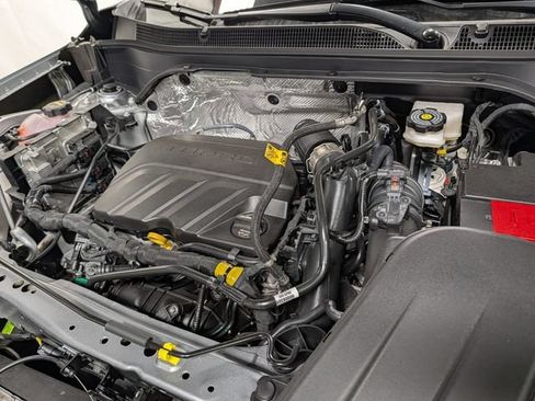 New 2026 Chevrolet Trax RS w/ Driver Confidence Package FWD image 26
