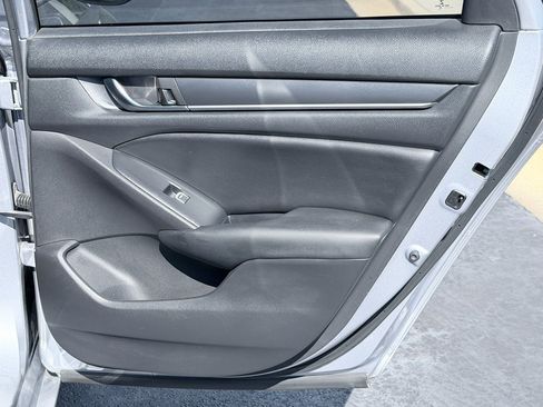 Used 2020 Honda Accord Sport image 32