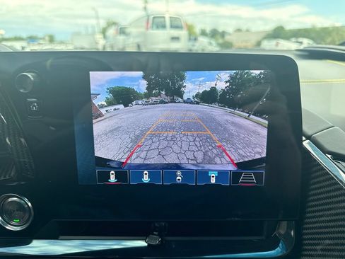 Used 2025 Chevrolet Corvette Z06 w/ Stealth Interior Trim Package RWD image 19