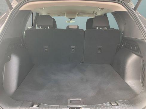 Used 2022 Ford Escape SE w/ Convenience Package image 25