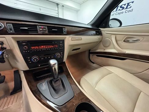 Used 2009 BMW 328i Convertible RWD image 15