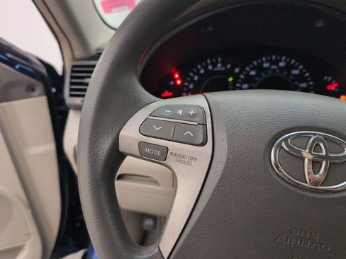 Used 2008 Toyota Camry LE image 30