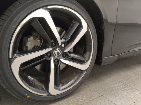 Used 2019 Honda Accord Sport image 31
