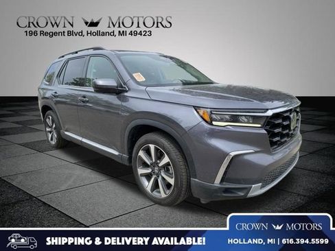 Used 2024 Honda Pilot Elite image 1