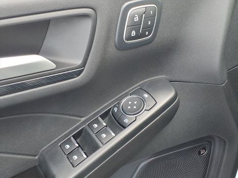 Used 2023 Ford Escape ST-Line Select w/ Tech Pack #2 image 13