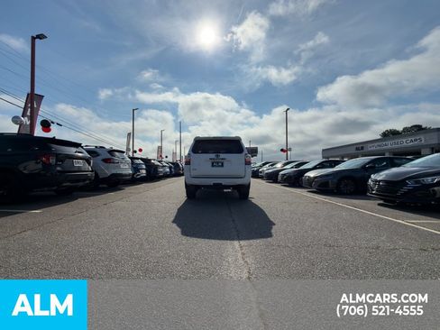 Used 2023 Toyota 4Runner SR5 AWD/4WD image 5