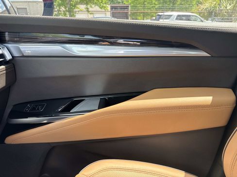 New 2026 Cadillac Escalade Luxury AWD/4WD image 22