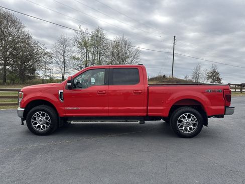 Certified 2022 Ford F350 Lariat w/ Lariat Value Package image 8