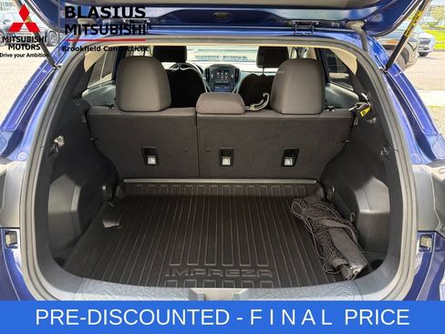 Used 2024 Subaru Impreza 2.0i AWD/4WD image 43