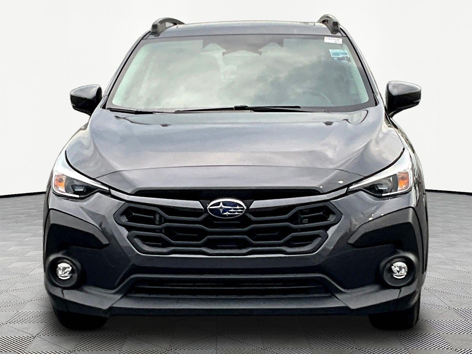 Used 2024 Subaru Crosstrek 2.0i Premium AWD/4WD image 2