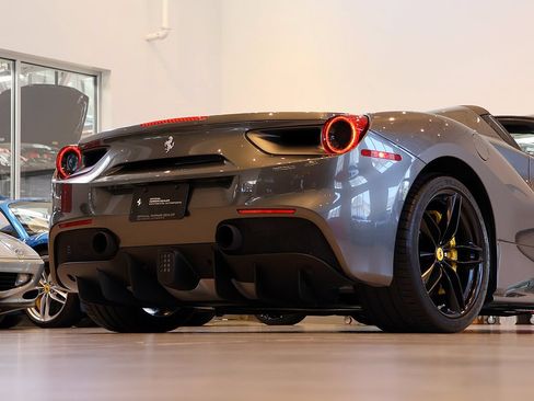 Certified 2018 Ferrari 488 Spider RWD image 58