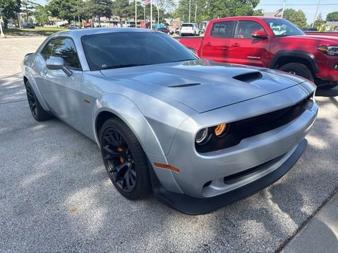 Used 2023 Dodge Challenger R/T Scat Pack RWD image 24