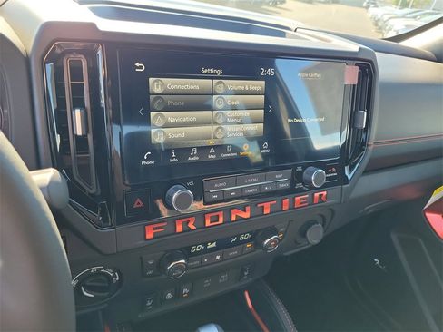 New 2025 Nissan Frontier PRO-4X w/ Pro Premium Package image 7