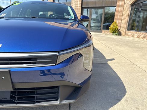 Used 2025 Kia K4 FWD image 10