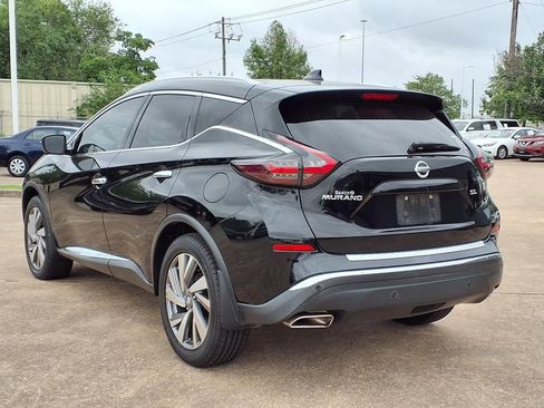 Used 2020 Nissan Murano SL w/ Moonroof Package FWD image 2