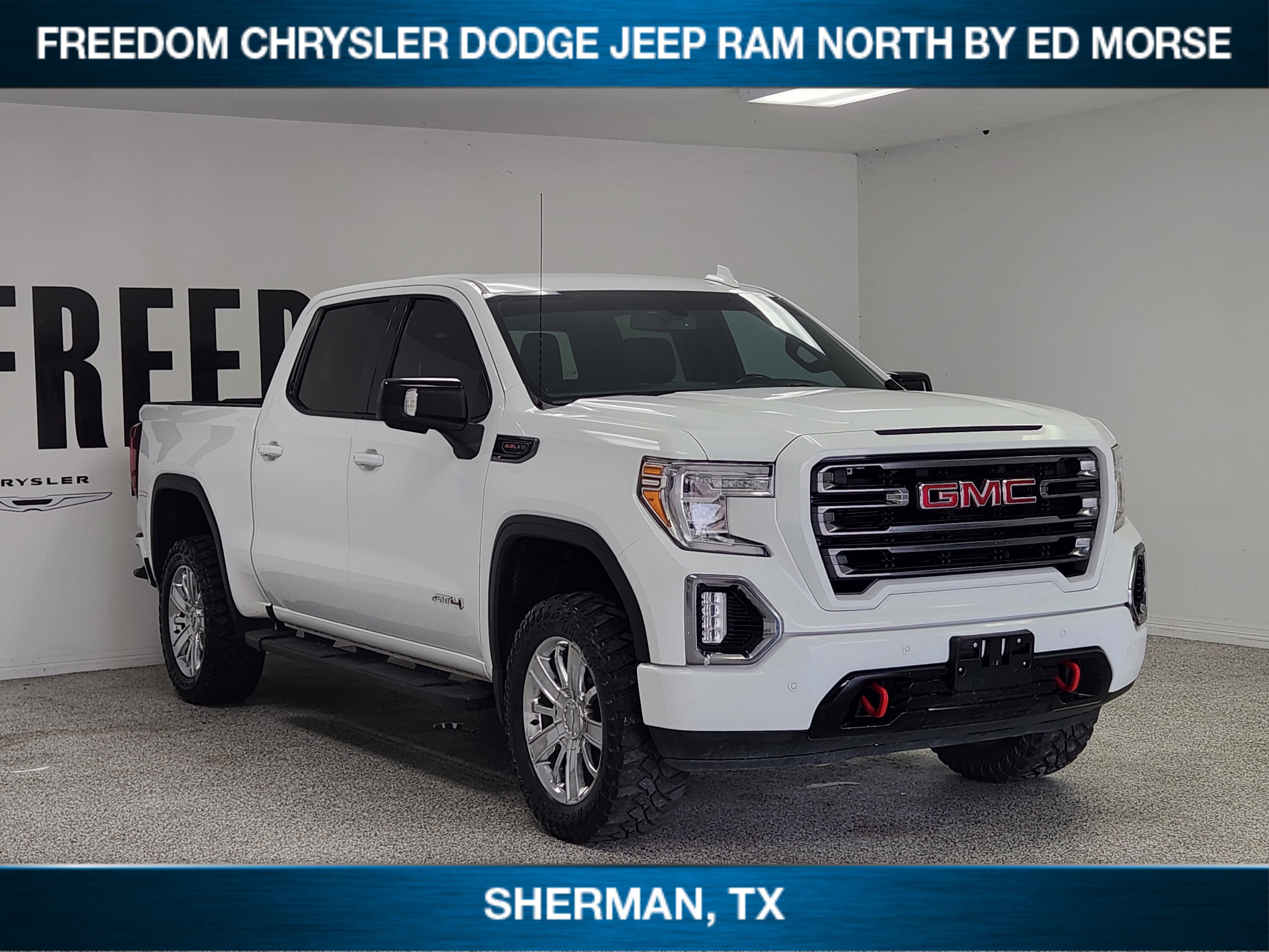 Used 2019 GMC Sierra 1500 AT4 w/ AT4 Premium Package AWD/4WD image 2