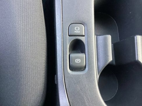 Used 2024 Toyota Corolla LE FWD image 23