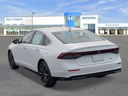 New 2026 Honda Accord Touring image 4