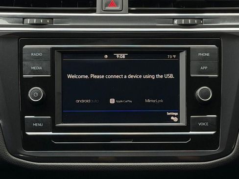 Used 2022 Volkswagen Tiguan S image 14