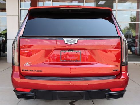 Used 2023 Cadillac Escalade ESV Sport w/ Touring Package AWD/4WD image 7