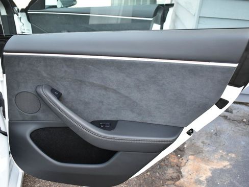 Used 2025 Tesla Model 3 Long Range AWD/4WD image 30