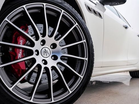 Certified 2024 Maserati Quattroporte Modena Ultima Q4 image 5