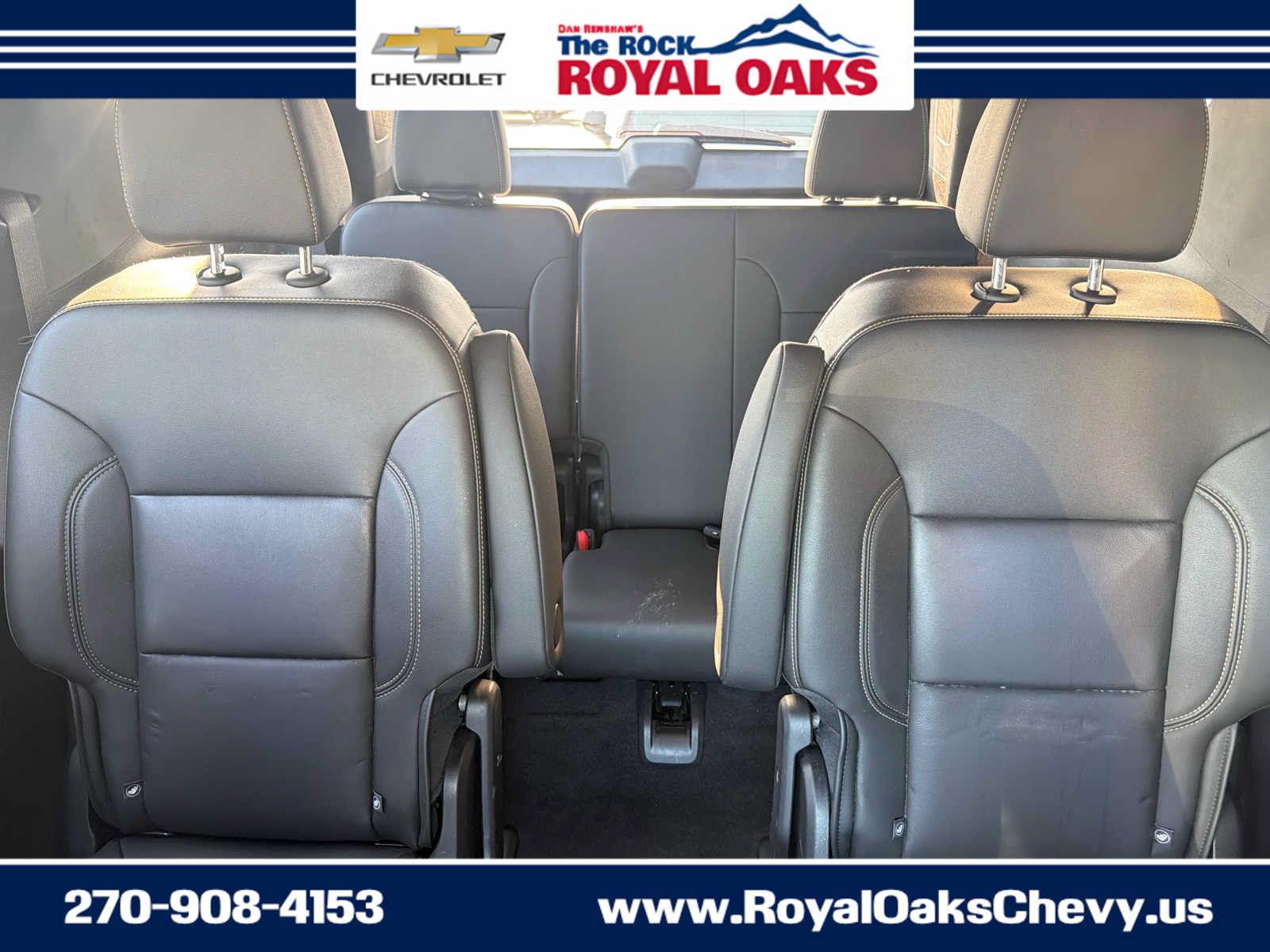 Used 2023 Chevrolet Traverse LT w/ LT Premium Package AWD/4WD image 22