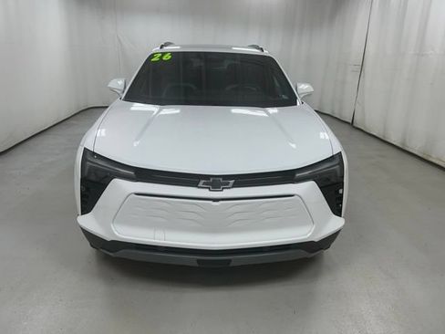 Used 2026 Chevrolet Blazer EV LT AWD/4WD image 3