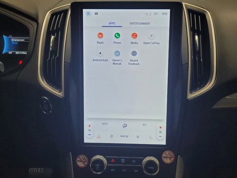 Used 2024 Ford Edge SEL image 25