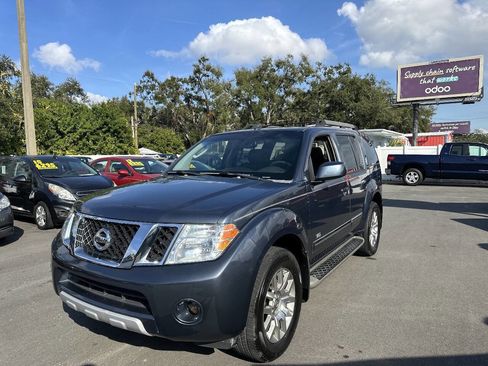 Used 2008 Nissan Pathfinder LE image 8
