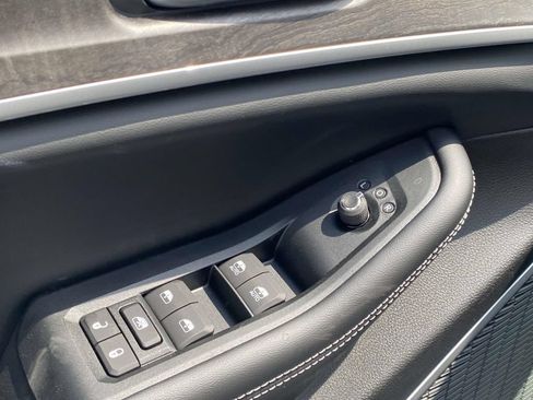New 2026 Jeep Grand Cherokee Limited w/ Limited Altitude Package RWD image 15